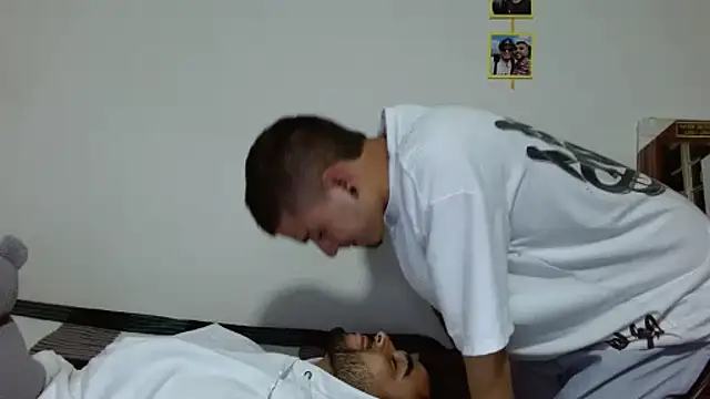 Maiki Foxx online show from 17, 10, 2025