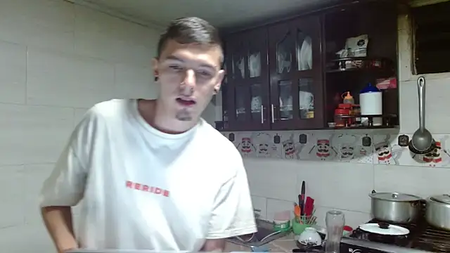 Maiki Foxx online show from 14, 11, 2025