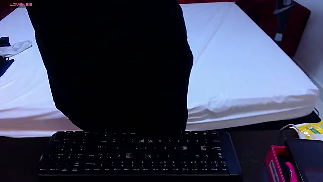 Snapshot of Melany_Contrera chatting on 31, 10, 2025 Melany Contrera online show from 31, 10, 2025