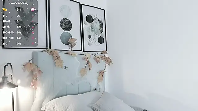 hinazuru online show from 27, 10, 2025