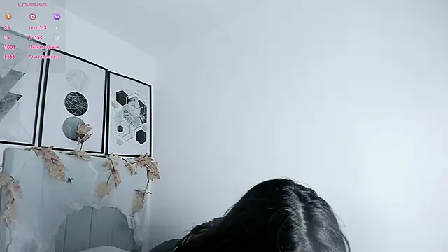 hinazuru online show from 22, 10, 2025