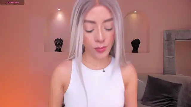 IsabellaMoreau online show from 26, 2, 2026