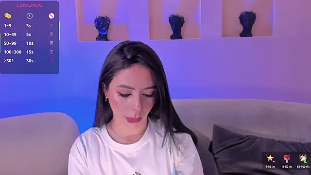 IsabellaMoreau online show from 20, 9, 2025