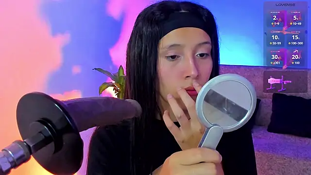 alicemoon   online show from 12, 11, 2025