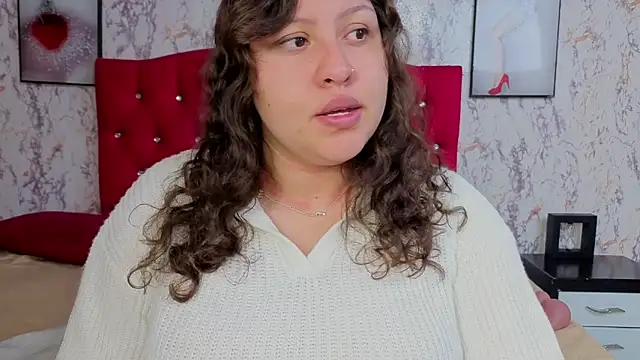 Larissa Antonella online show from 23, 12, 2025