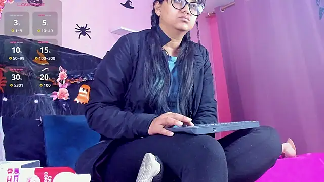 Azul Moon online show from 28, 10, 2025