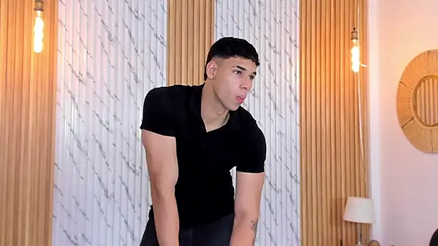 thomas walker0 online show from 9, 10, 2025