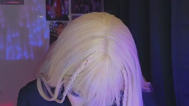 Moonlightt 21 online show from 11, 4, 2026