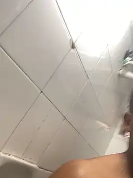 Snapshot of freedmar chatting on 28, 10, 2025 freedmar online show from 28, 10, 2025