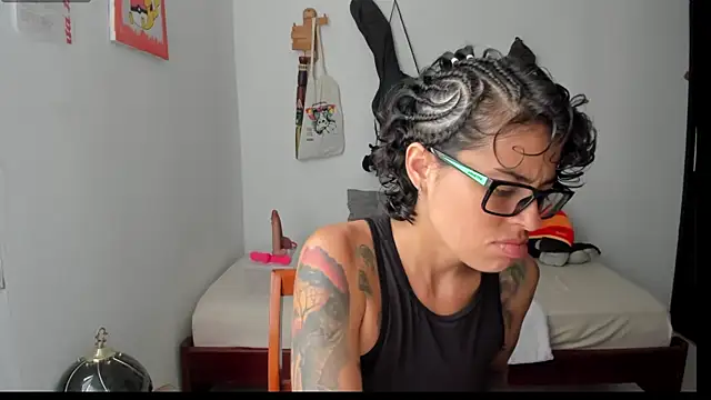 Snapshot of natt_op chatting on 19, 7, 2026 natt op online show from 19, 7, 2026