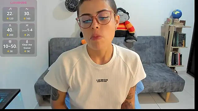 natt op online show from 6, 10, 2025