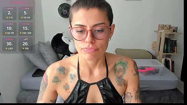 natt op online show from 3, 10, 2025