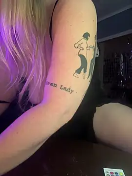 Snapshot of Granlady7 chatting on 25, 2, 2026 Granlady7 online show from 25, 2, 2026