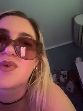 Snapshot of Granlady7 chatting on 7, 2, 2026 Granlady7 online show from 7, 2, 2026