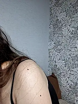 Olivia OliV online show from 12, 6, 2026