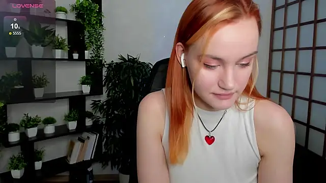 Ida FaneStain online show from 12, 10, 2025