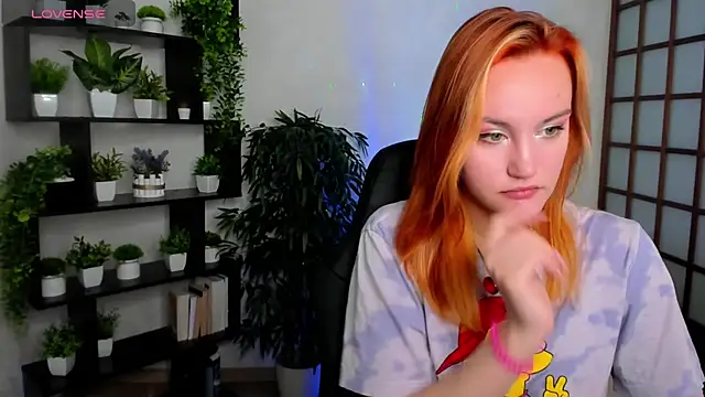 Ida FaneStain online show from 4, 10, 2025