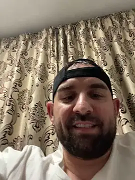 Snapshot of Shots_of_sperm chatting on 6, 11, 2025 Shots of sperm online show from 6, 11, 2025