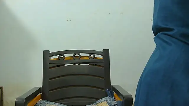 Aarti misty71 online show from 16, 10, 2025