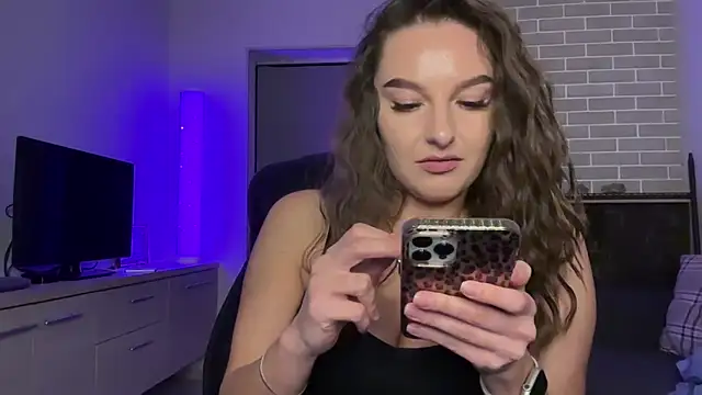 Snapshot of Rabli1 chatting on 18, 11, 2025 Rabli1 online show from 18, 11, 2025