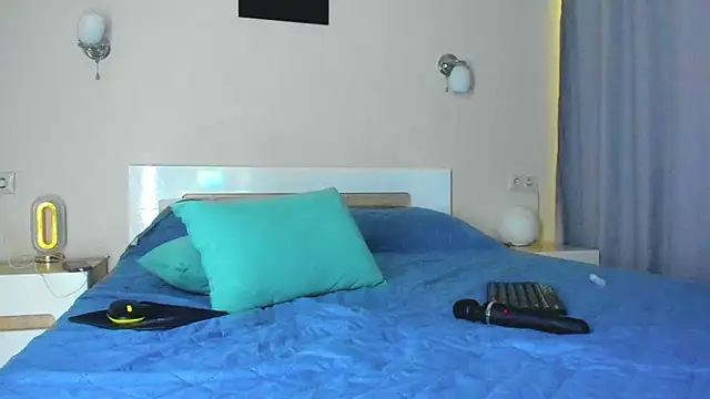 MadinaBrown online show from 8, 2, 2026