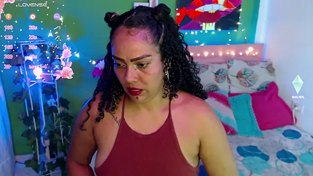 Snapshot of katherinnyazz chatting on 7, 10, 2025 katherinnyazz online show from 7, 10, 2025