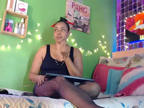 Snapshot of katherinnyazz chatting on 8, 1, 2026 katherinnyazz online show from 8, 1, 2026