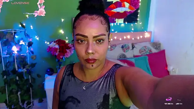 Snapshot of katherinnyazz chatting on 19, 9, 2025 katherinnyazz online show from 19, 9, 2025