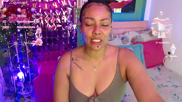 Snapshot of katherinnyazz chatting on 9, 11, 2025 katherinnyazz online show from 9, 11, 2025