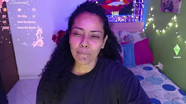 Snapshot of katherinnyazz chatting on 22, 11, 2025 katherinnyazz online show from 22, 11, 2025