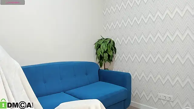 Snapshot of Nelly_Kimm chatting on 5, 10, 2025 Nelly Kimm online show from 5, 10, 2025