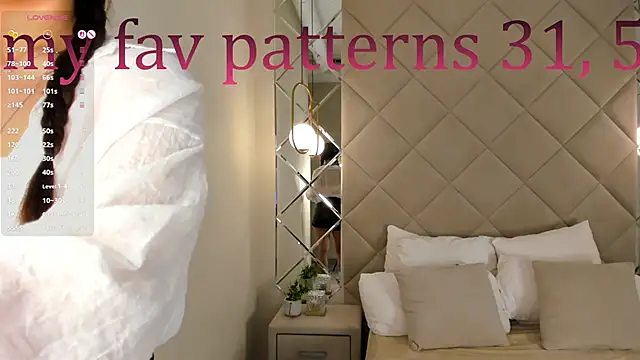 Snapshot of Nelly_Kimm chatting on 24, 10, 2025 Nelly Kimm online show from 24, 10, 2025