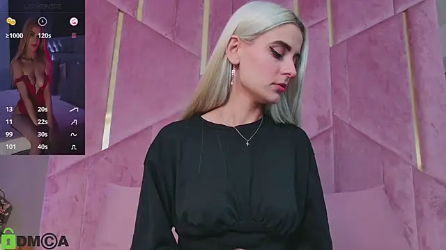 SelenaDaze online show from 28, 9, 2025