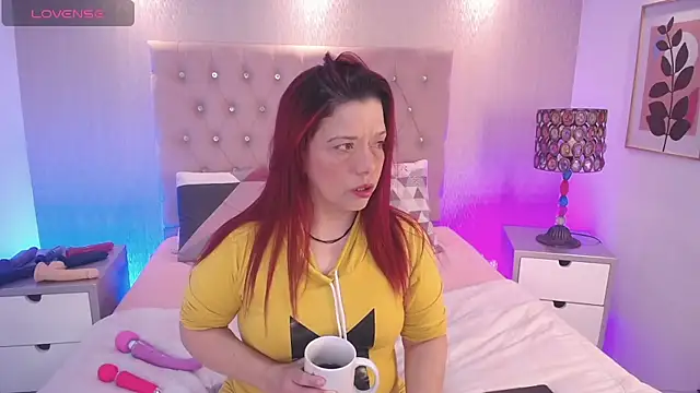 VeronicaBlake online show from 13, 11, 2025