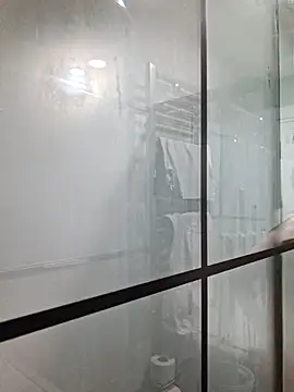 Obstacless online show from 6, 1, 2026