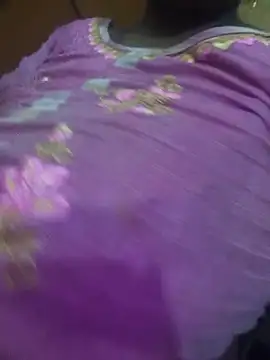 Dassing strip couple online show from 25, 9, 2025