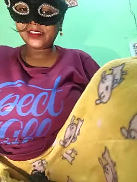 Dassing strip couple online show from 23, 11, 2025