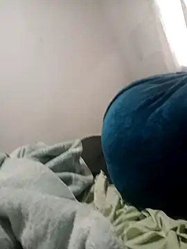 ShySexyBaddiexx online show from 27, 9, 2025