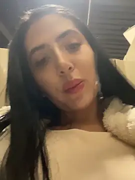 Snapshot of oh_nina chatting on 5, 11, 2025 oh nina online show from 5, 11, 2025