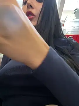 Snapshot of oh_nina chatting on 13, 9, 2025 oh nina online show from 13, 9, 2025