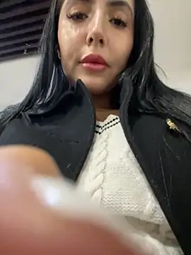 Snapshot of oh_nina chatting on 24, 10, 2025 oh nina online show from 24, 10, 2025