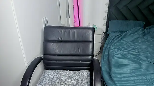 LovelyAria  online show from 29, 9, 2025