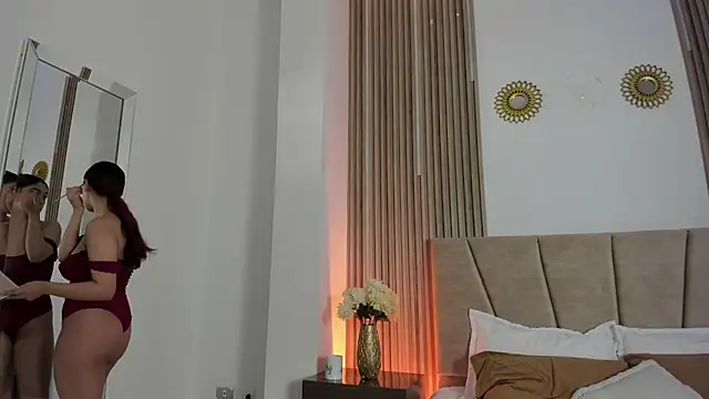 Victoria Beaumont online show from 11, 3, 2026