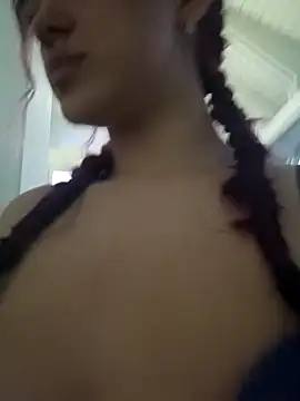 Victoria Beaumont online show from 13, 9, 2025