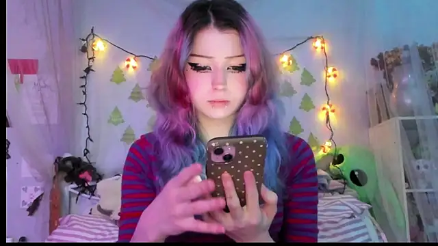 Snapshot of bunnyislewd chatting on 14, 12, 2025 bunnyislewd online show from 14, 12, 2025