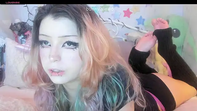 bunnyislewd online show from 30, 4, 2026