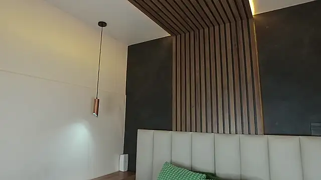 JenaCooper  online show from 10, 2, 2026