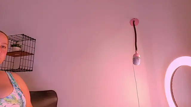 JenaCooper  online show from 5, 11, 2025