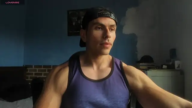 Snapshot of justinkarter chatting on 19, 6, 2026 justinkarter online show from 19, 6, 2026