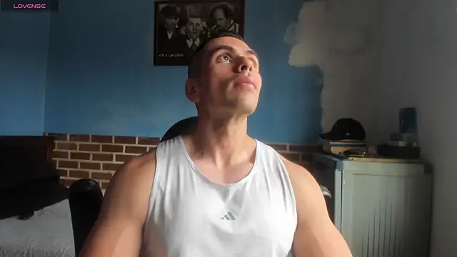 Snapshot of justinkarter chatting on 12, 6, 2026 justinkarter online show from 12, 6, 2026